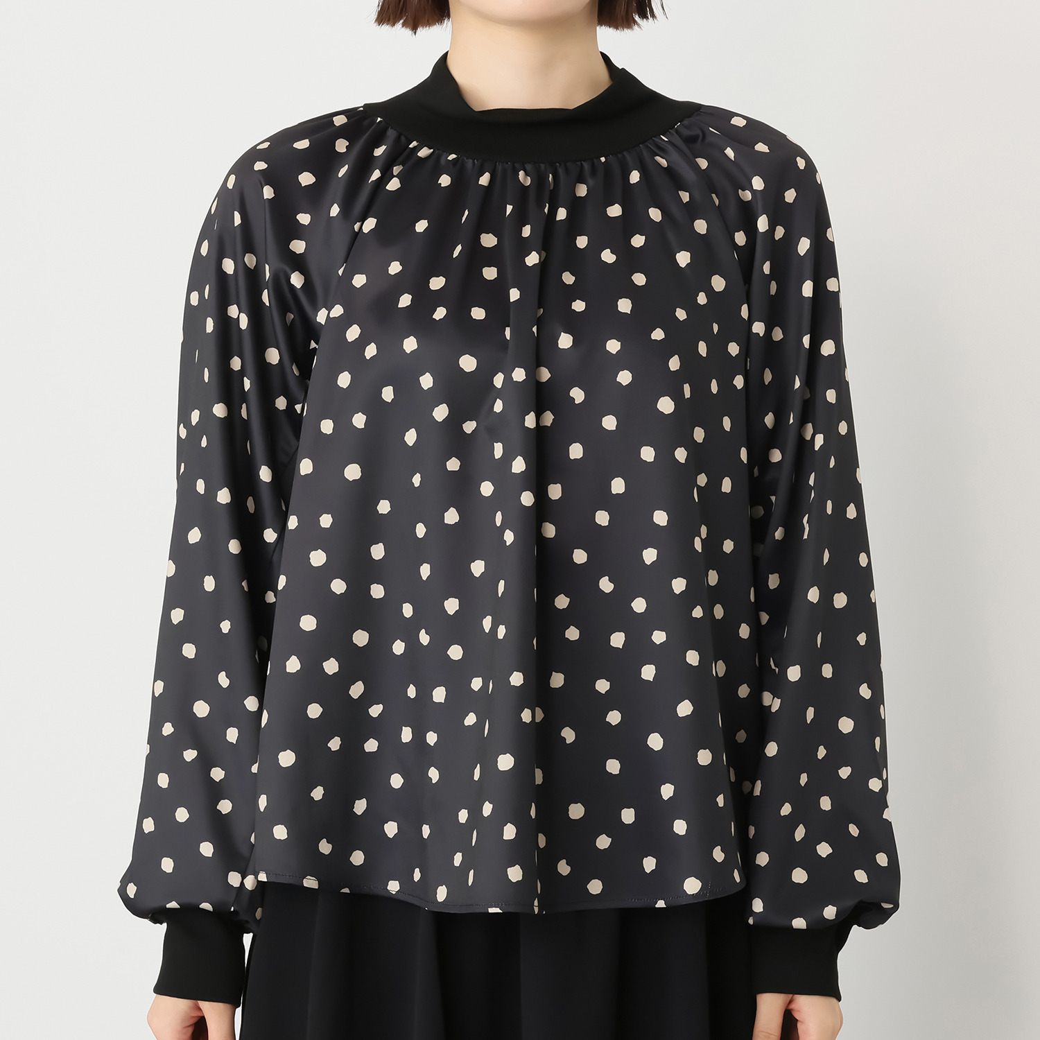 エアリーフェアリー ハイネック プリントプルオーバー