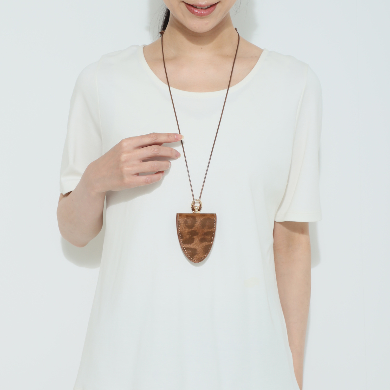 ドンナルマ メガネホルダー