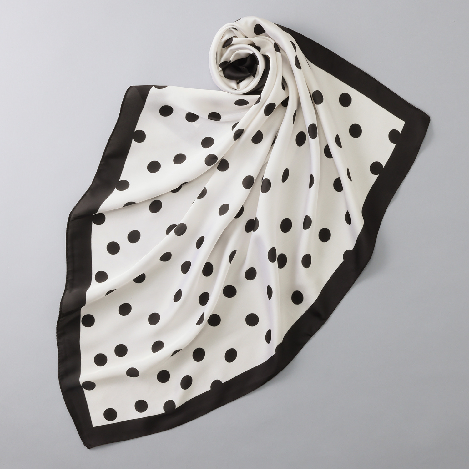 ドンナルマ ドットスカーフ