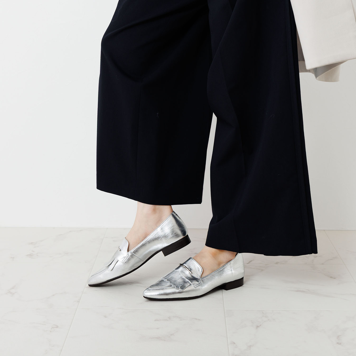 卑弥呼 日本製 牛革 メタルバーアクセント キルトローファー