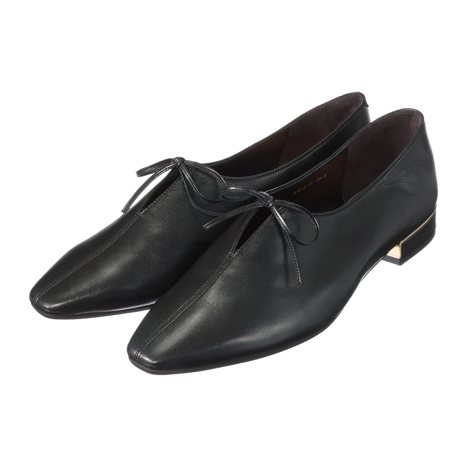 卑弥呼 日本製　はっ水レザー センタースリット リボンパンプス