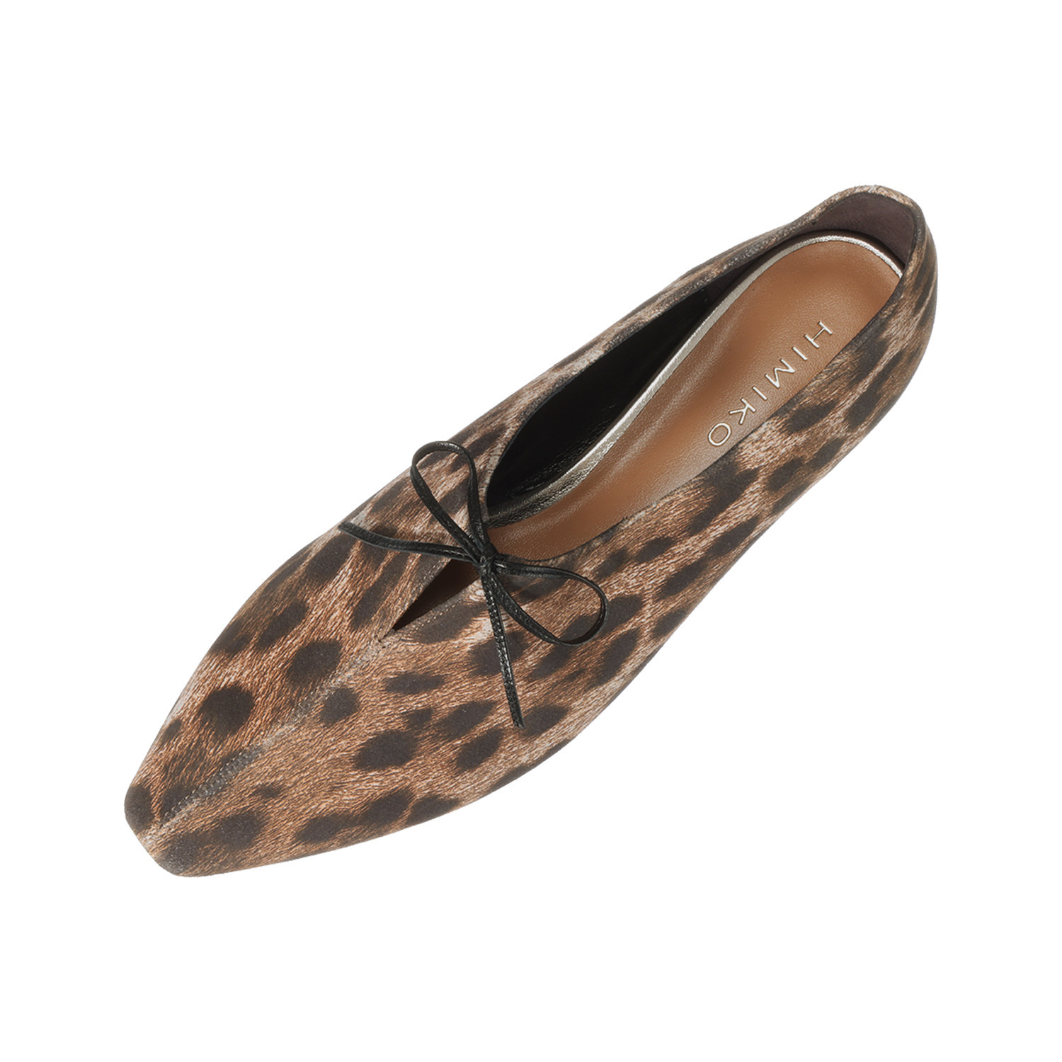 卑弥呼 日本製　はっ水レザー センタースリット リボンパンプス