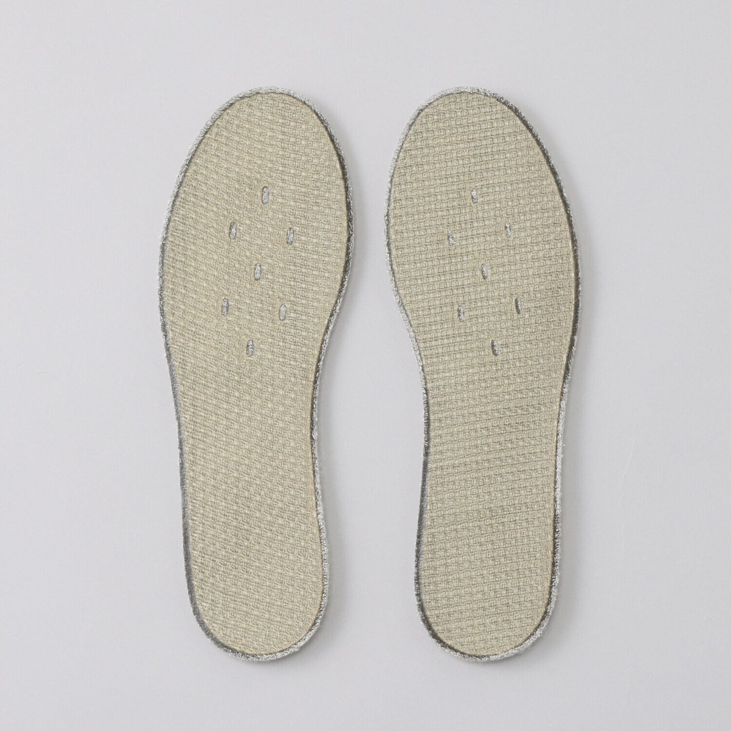 日本製 足裏に触れる部分は ウール１００％！ あったか保温と吸湿で快適 五層ボアインソール