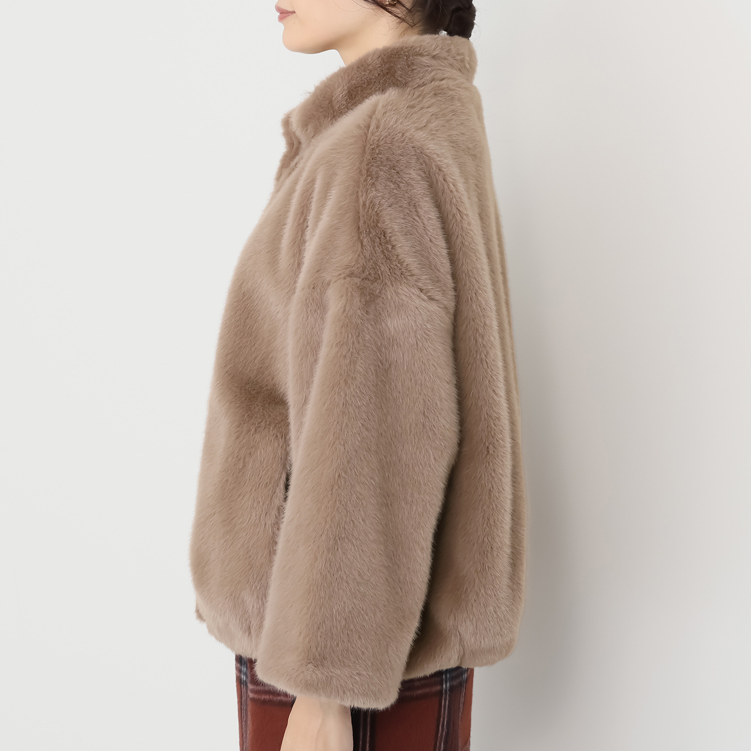 元町ゼラール こだわりの華やか素材 ミンク調フェイクファー スタンドネック ジャケット