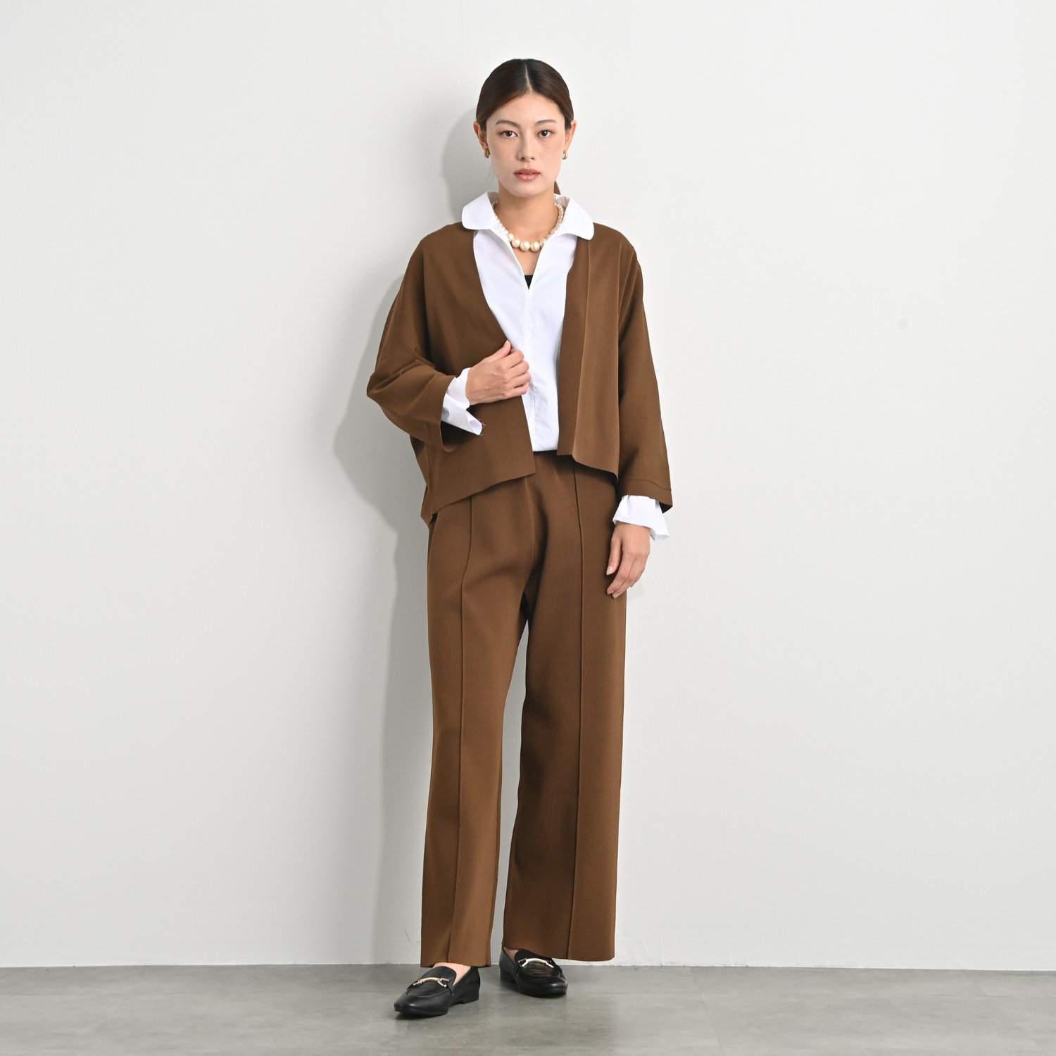 アンベロッペ 繊細な艶としなやかさ 上質アセテートブレンド プレミアムニット トッパージャケット