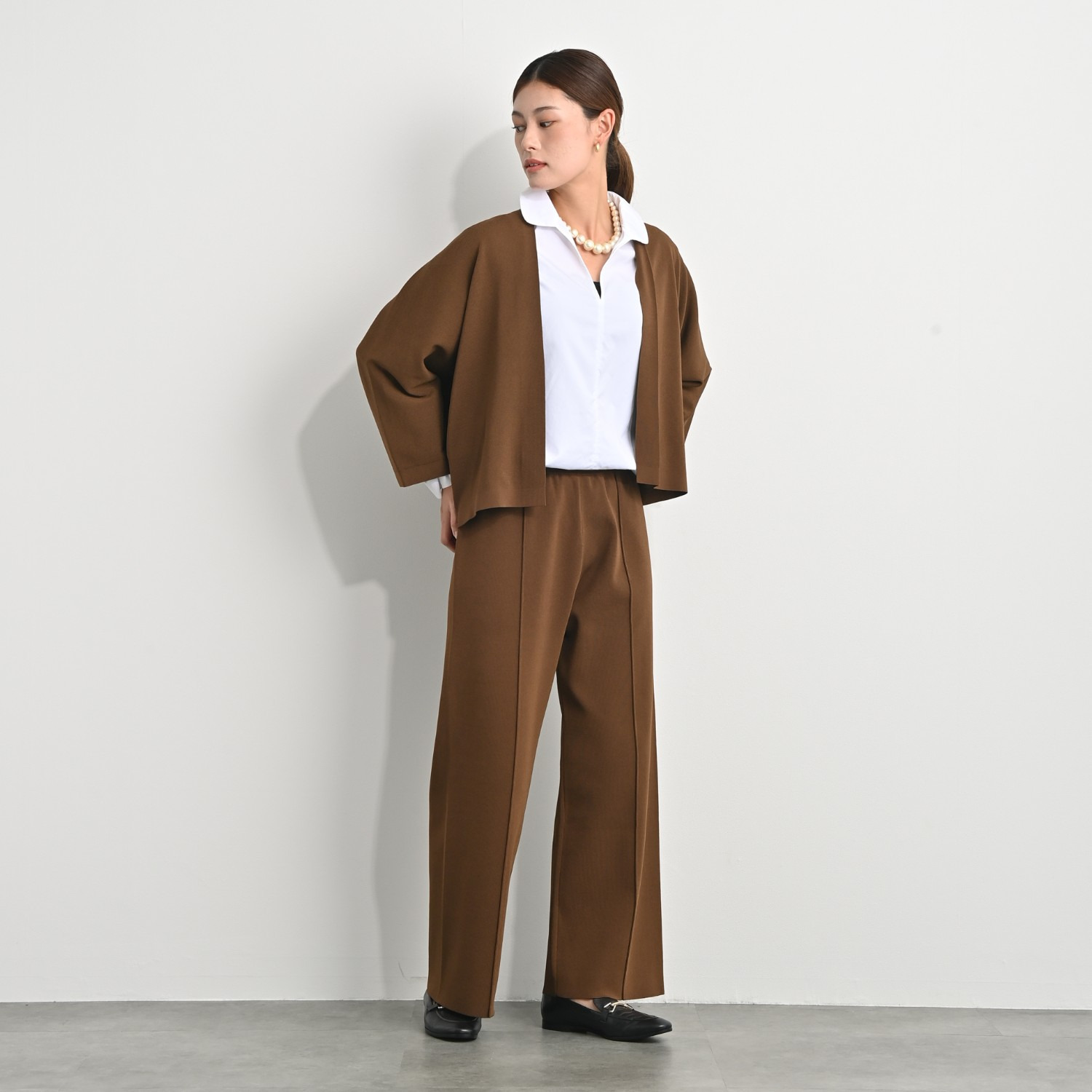 アンベロッペ 繊細な艶としなやかさ 上質アセテートブレンド プレミアムニット トッパージャケット