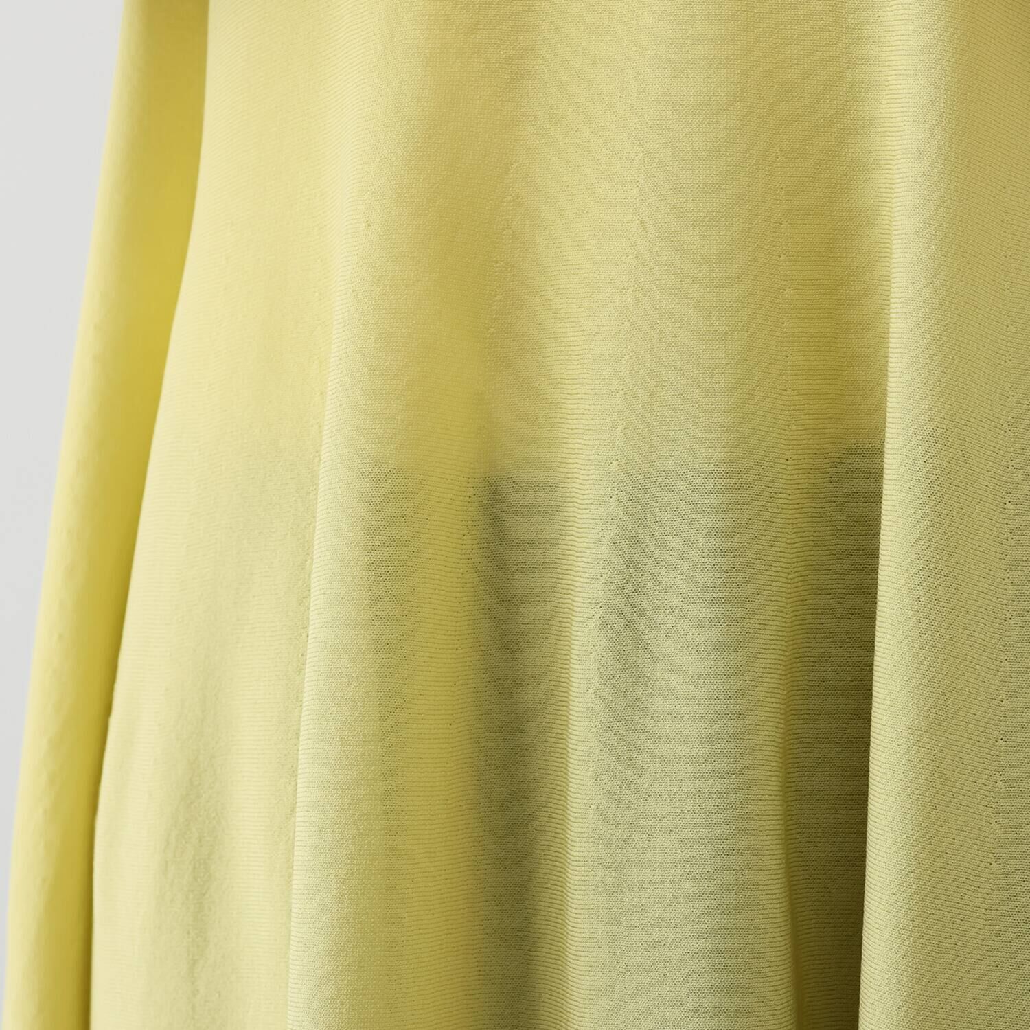 アンベロッペ 繊細な艶としなやかさ 上質アセテートブレンド プレミアムニット フレアープルオーバー