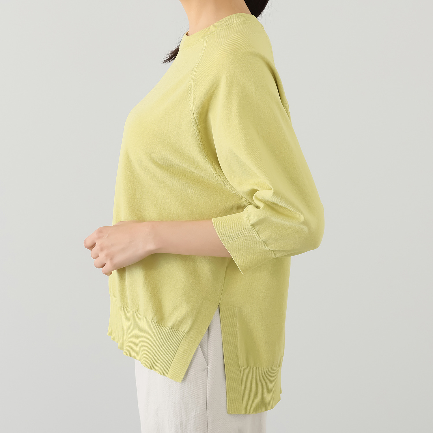 アンベロッペ 繊細な艶としなやかさ 上質アセテートブレンド プレミアムニット ラグランプルオーバー