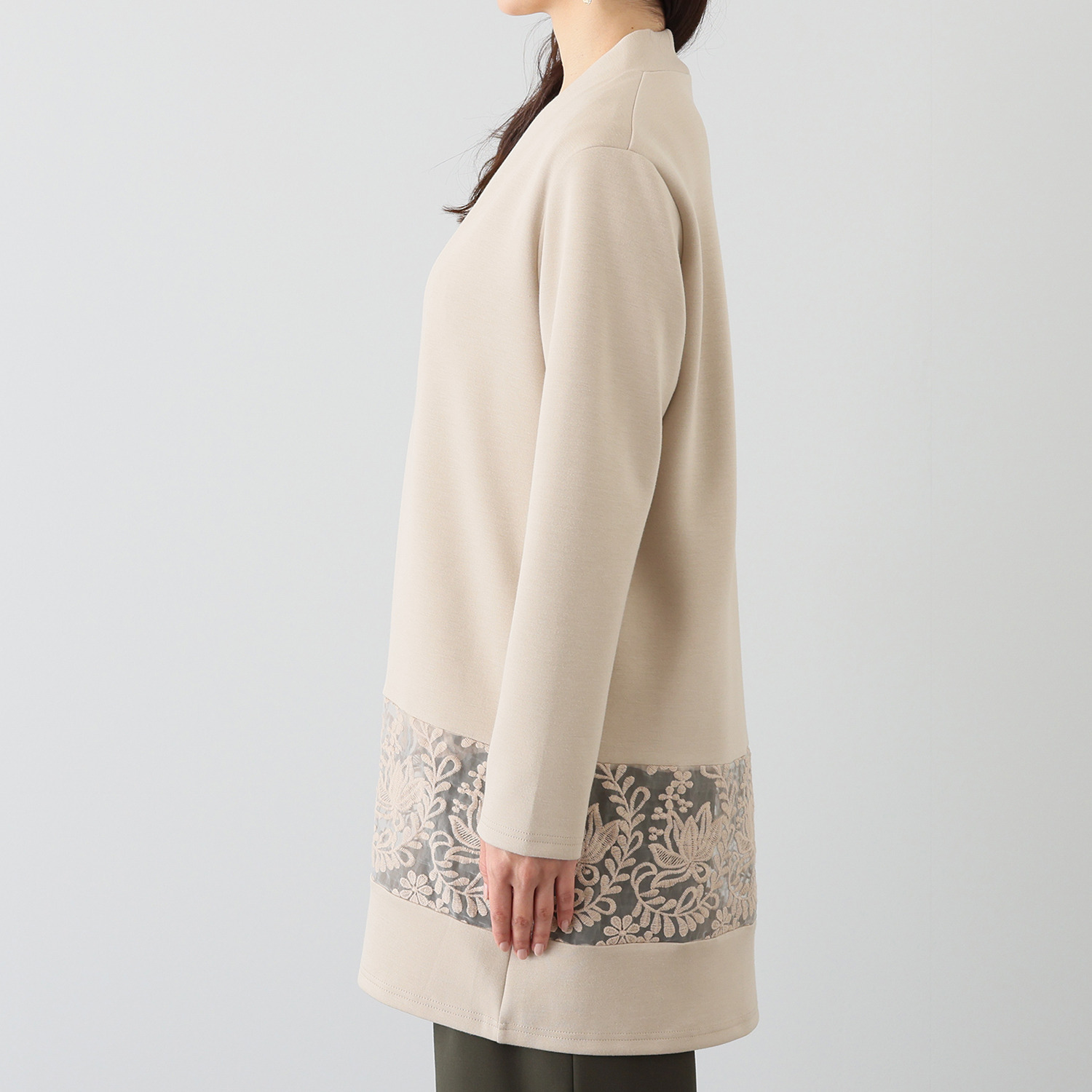 メゾン馬里邑 オーガンジー 刺しゅうレースアクセント ポンチローマドッキング ロングカーディガン