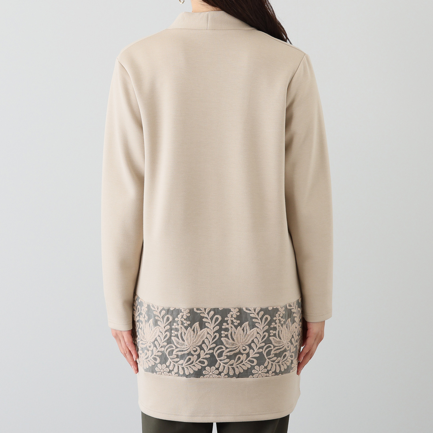 メゾン馬里邑 オーガンジー 刺しゅうレースアクセント ポンチローマドッキング ロングカーディガン