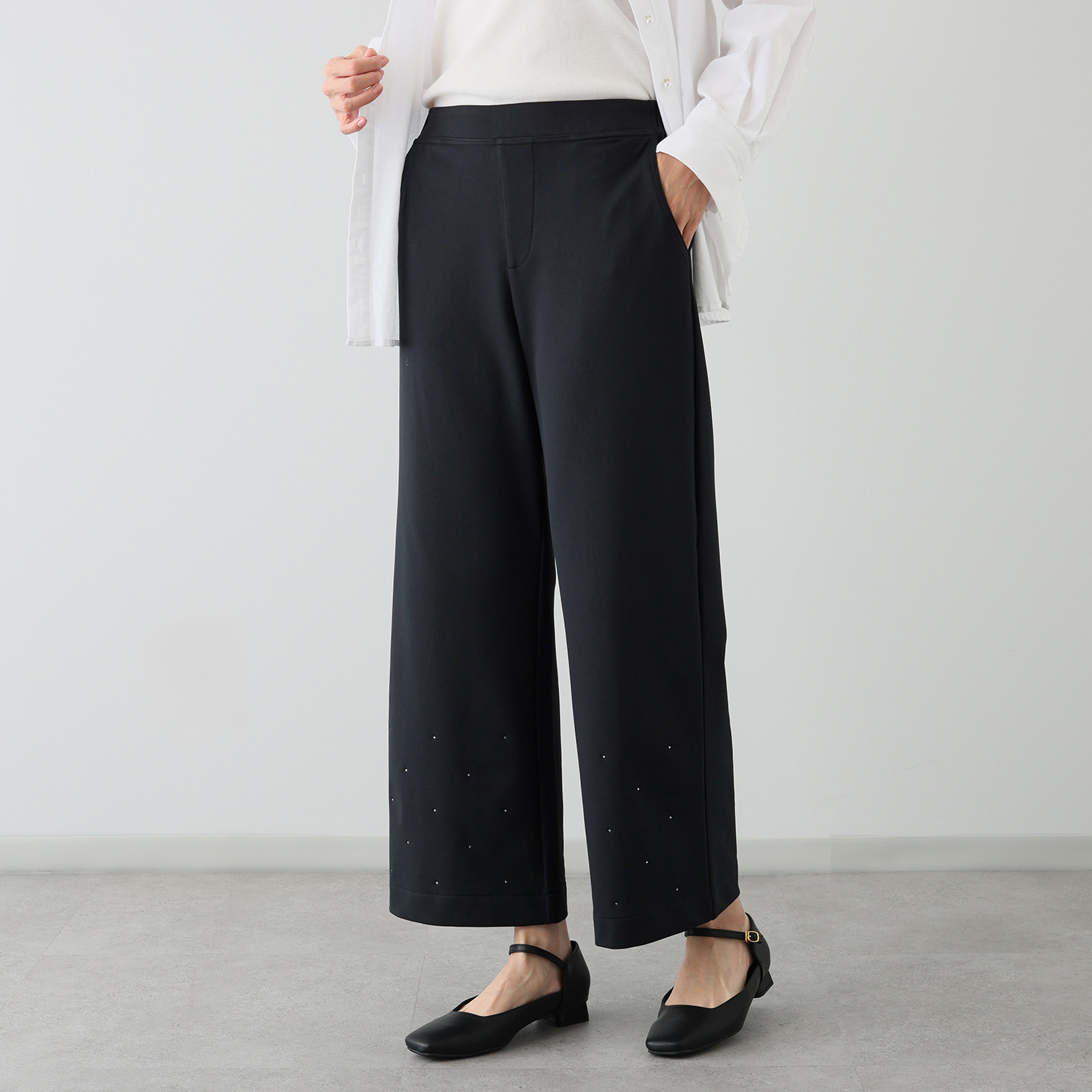 メゾン馬里邑 日本製 ラインストーンアクセント 裏起毛ジャージー パンツ