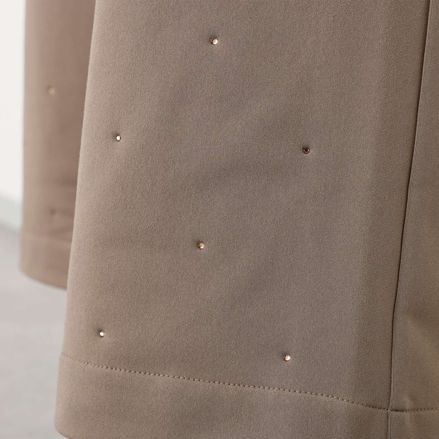 メゾン馬里邑 日本製 ラインストーンアクセント 裏起毛ジャージー パンツ