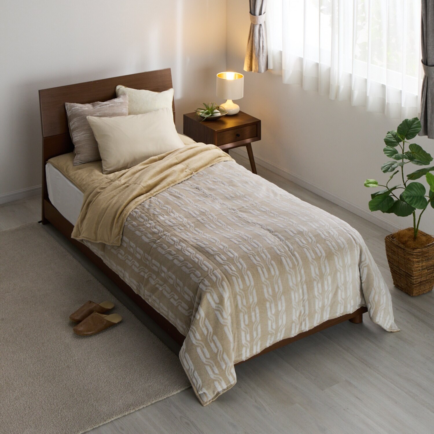 モリリン ダウン・吸湿発熱素材・ アルミ蒸着蓄熱シートで トリプルホット！ ハイパーメタルウォームＩＩＩ ふわぽか掛けふとん ＜ダブル＞