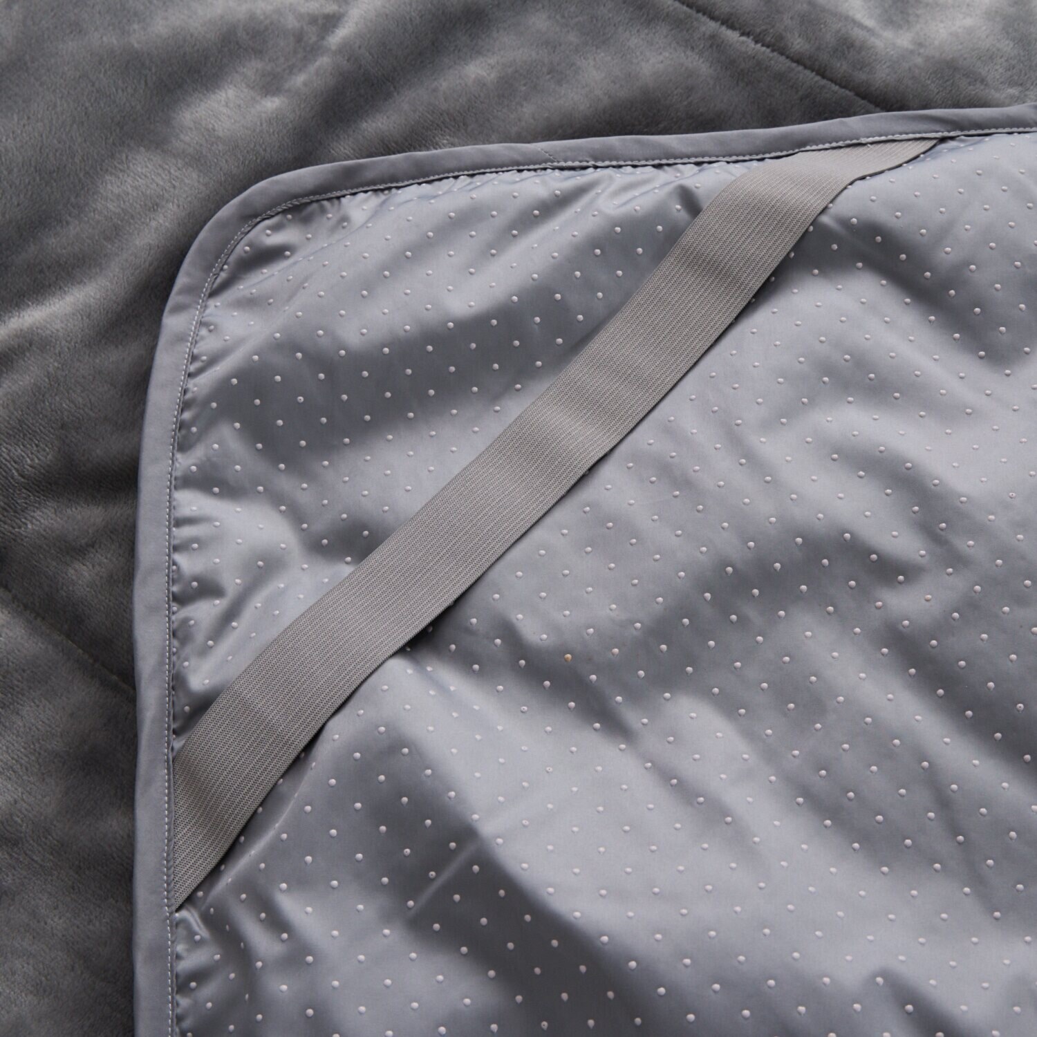 モリリン ダウン・吸湿発熱素材・ アルミ蒸着蓄熱シートで トリプルホット！ ハイパーメタルウォームＩＩＩ ふわぽか敷きパッド ＜シングル＞