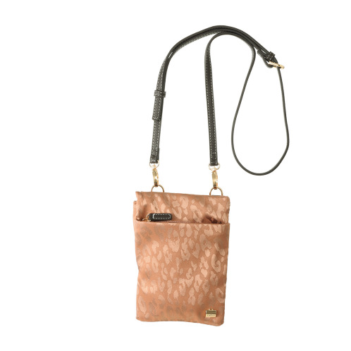 ラ・バガジェリー　はっ水　軽量　シャドージャガード　スマートポシェット