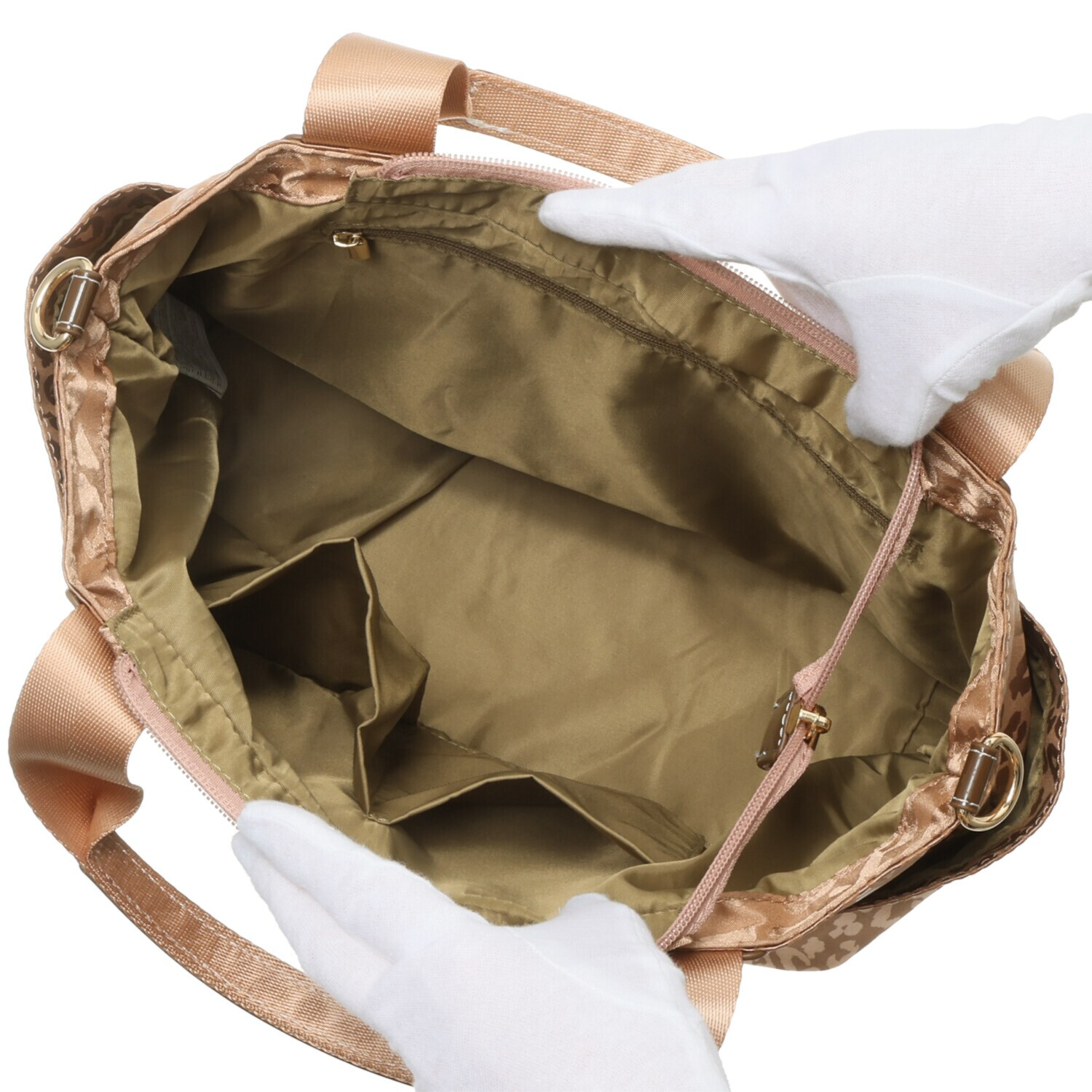 ラ・バガジェリー はっ水　軽量 シャドージャガード ２ウェイトートバッグ