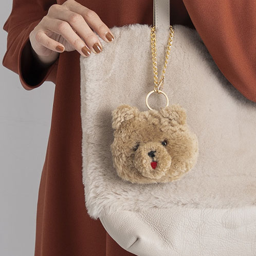 ティエドゥール ムートンの くまちゃんチャームポーチ