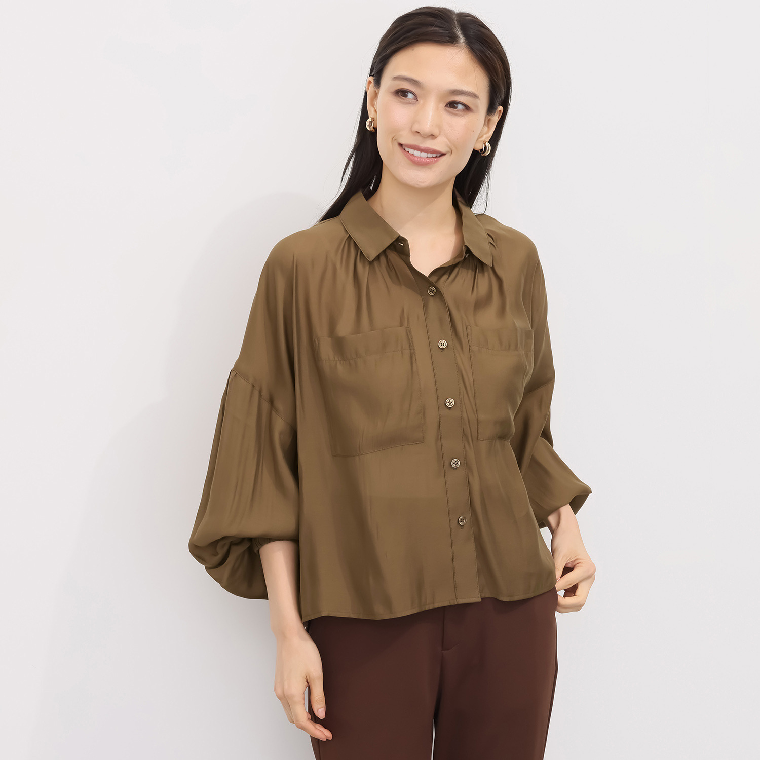 チーロ 接触冷感 涼しい シアーギャザーシャツ