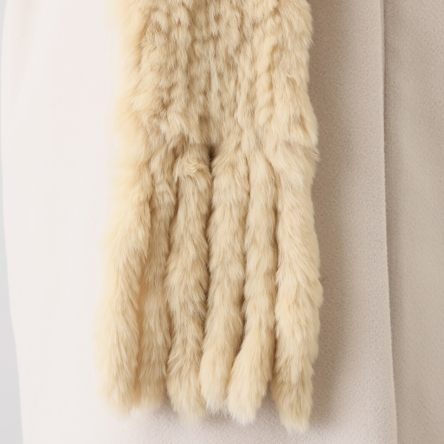 レッキスラビット ヤーンマフラー