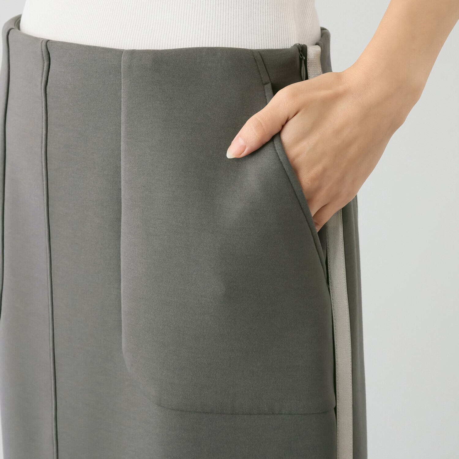 クオリー フロントポケット タイトスカート