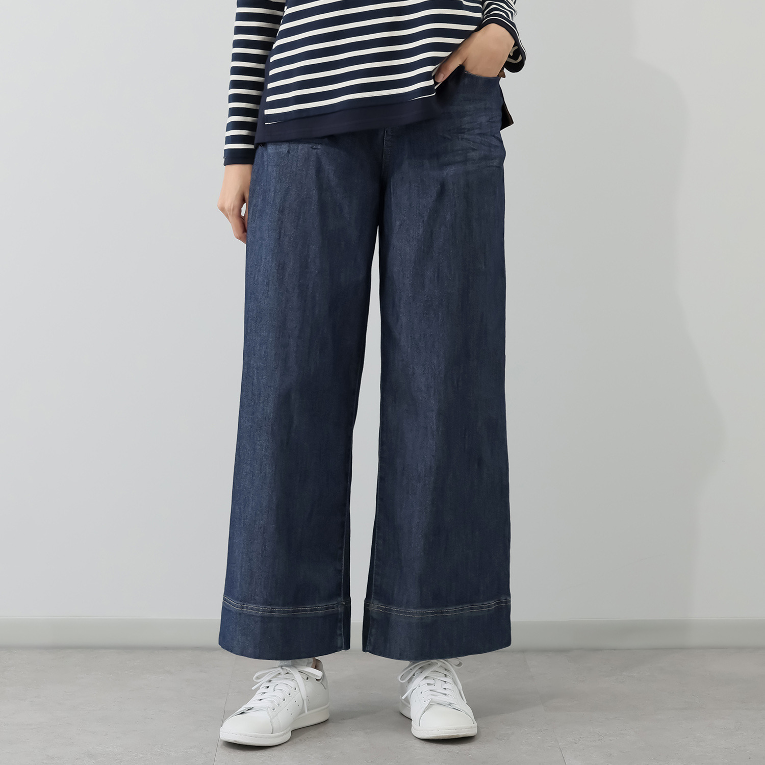 ノーボノーボ ホワイトヤーンデニム ワイドパンツ