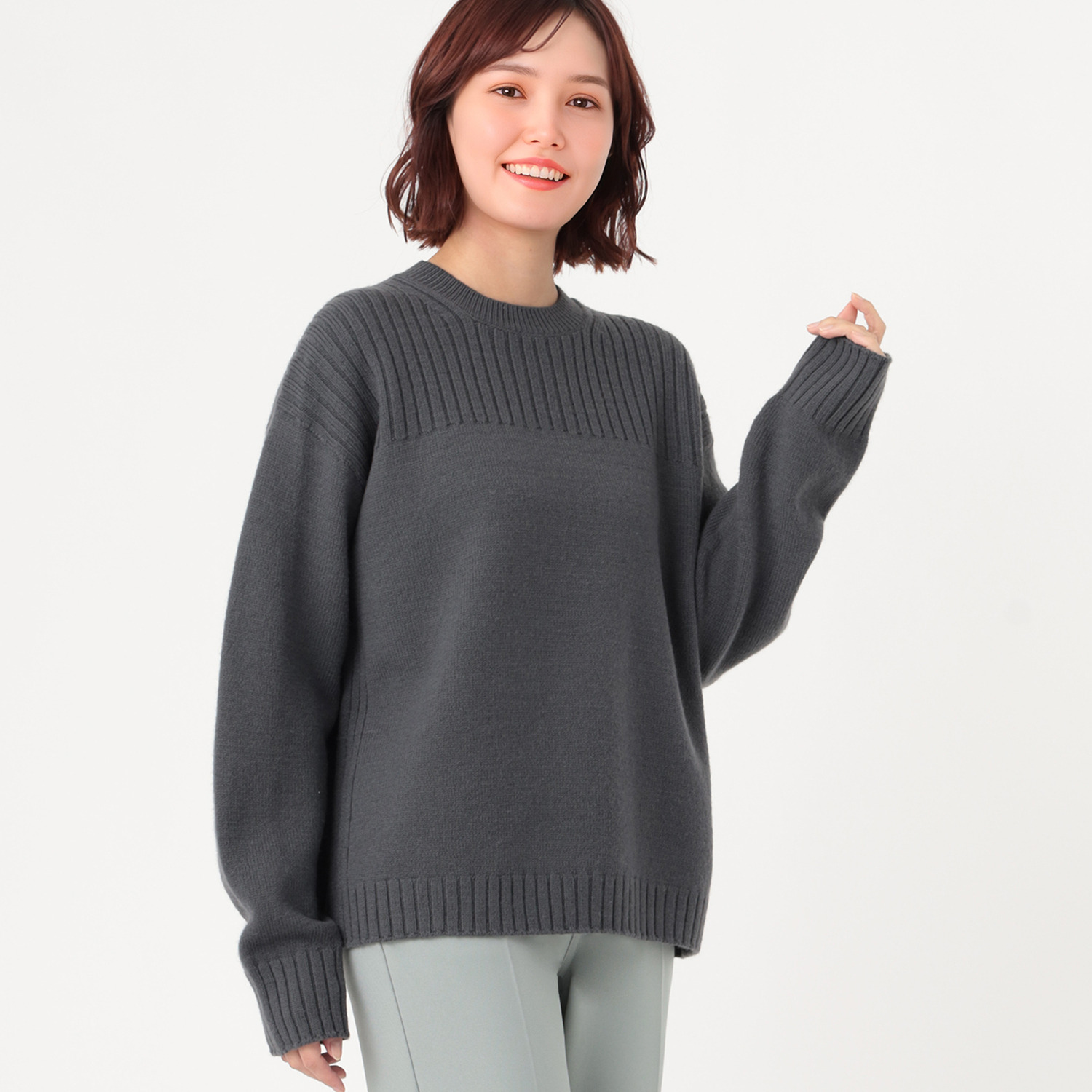 エマキュレイト 日本製　メリノウール 梳毛　ホールガーメント ニットプルオーバー