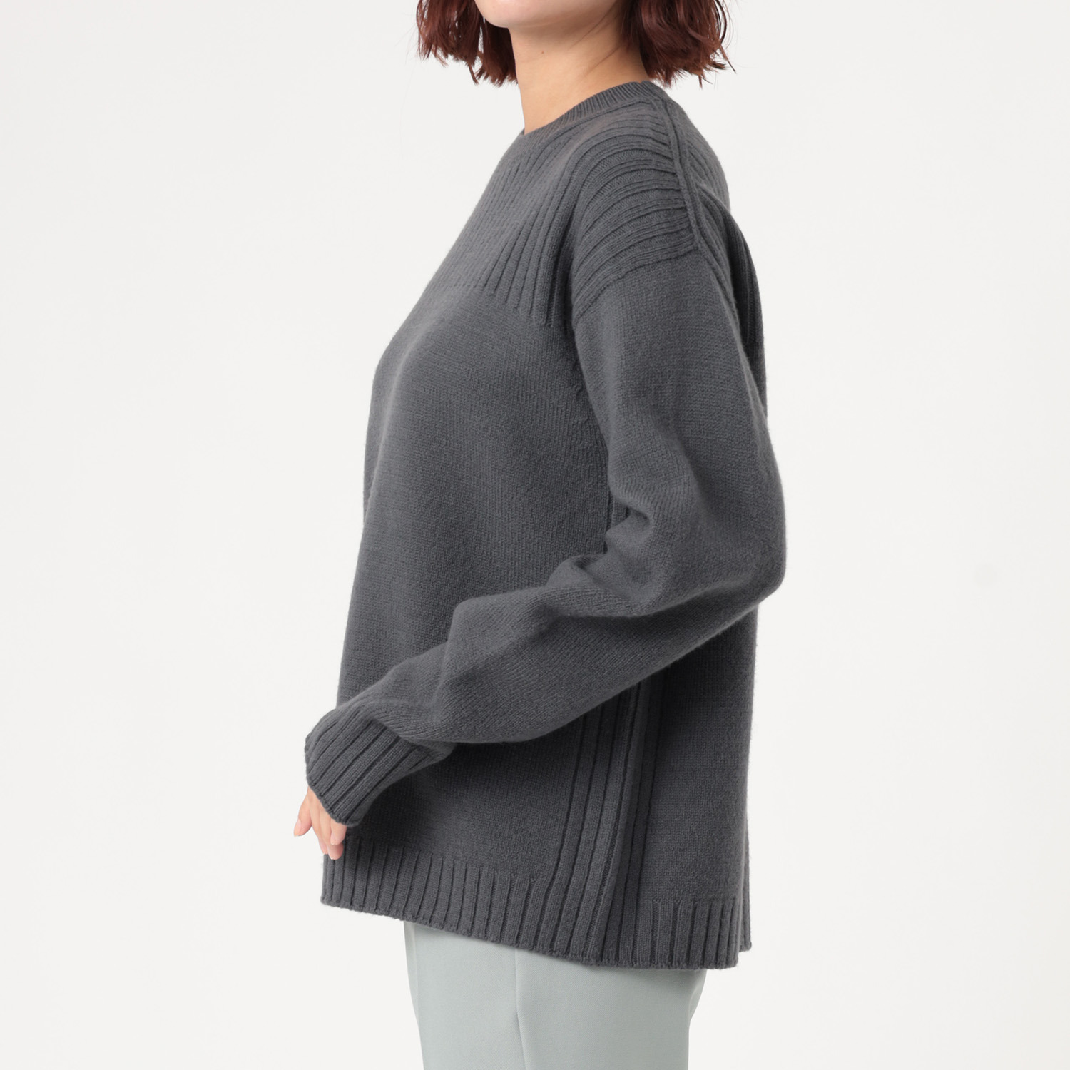 エマキュレイト 日本製　メリノウール 梳毛　ホールガーメント ニットプルオーバー