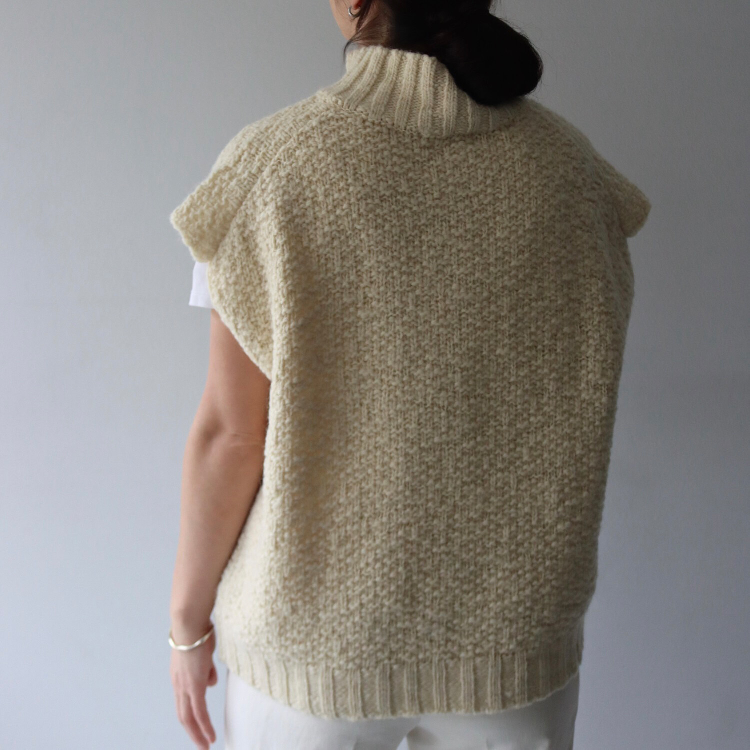 エマキュレイト 日本製 ウールスラブ ハイネックベスト