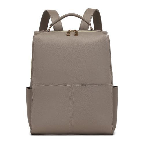 グッシオイタリー スクエア リュックサック