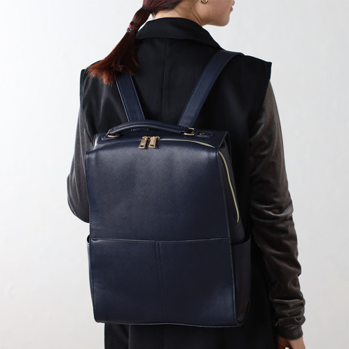 グッシオイタリー　スクエア　リュックサック