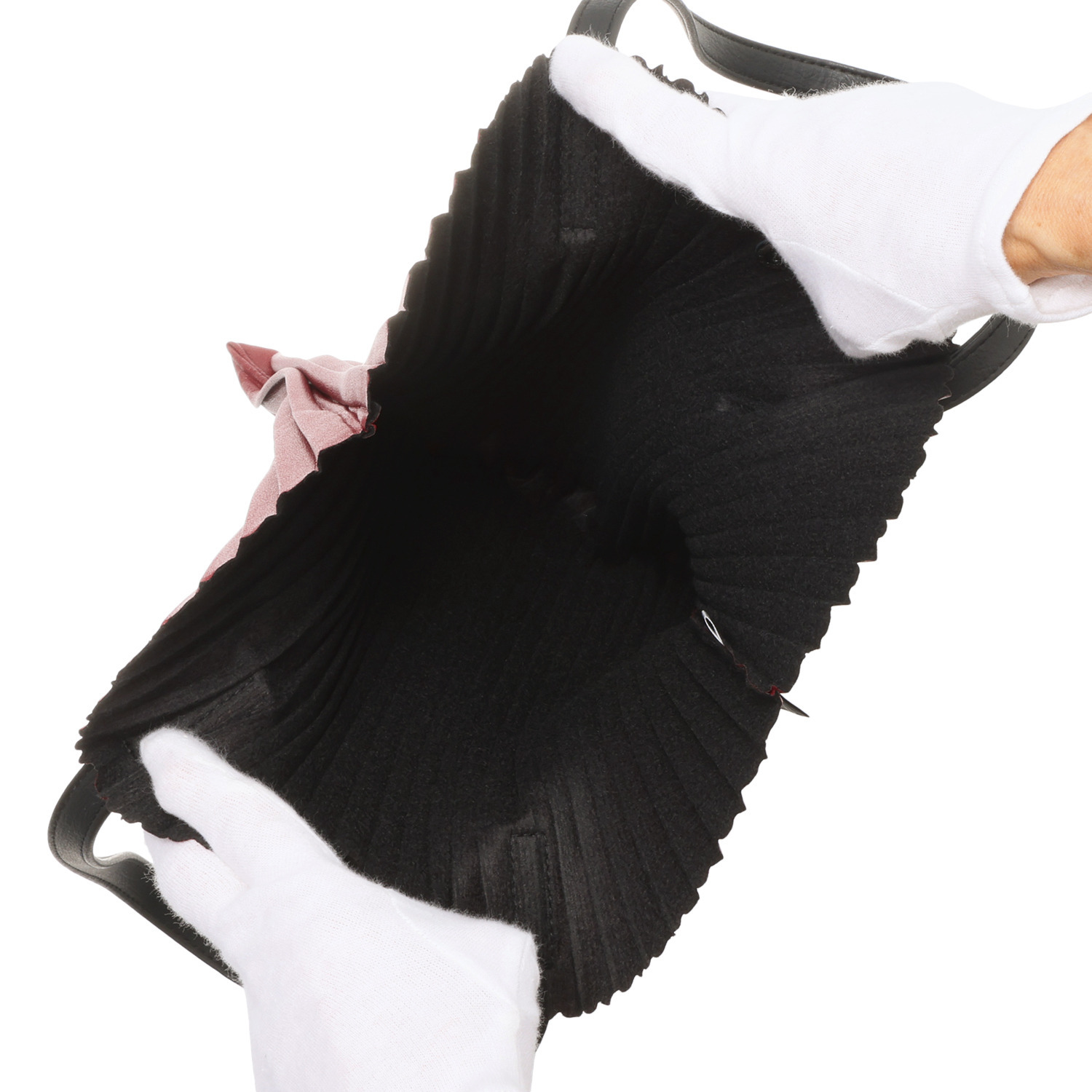 ディオニス 日本製　はっ水 スタイリッシュプリーツ 軽量バッグ＜Ｍ＞