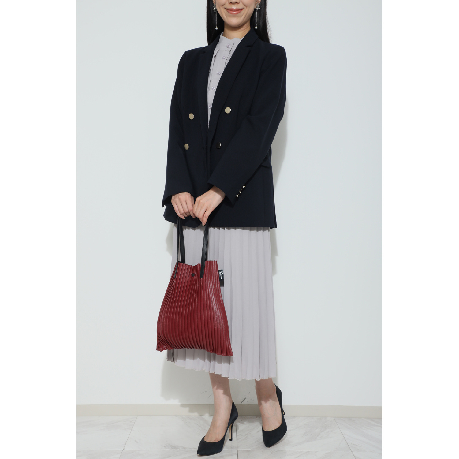 ディオニス 日本製　はっ水 スタイリッシュプリーツ 軽量バッグ＜Ｍ＞