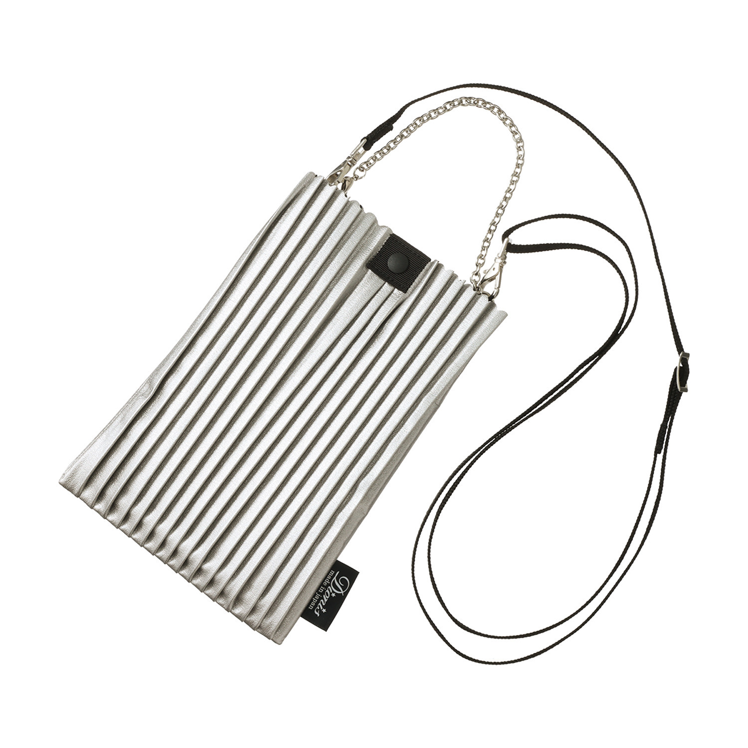 ディオニス 日本製　はっ水 スマホケースにピッタリ！ スタイリッシュプリーツ 軽量ミニショルダーバッグ