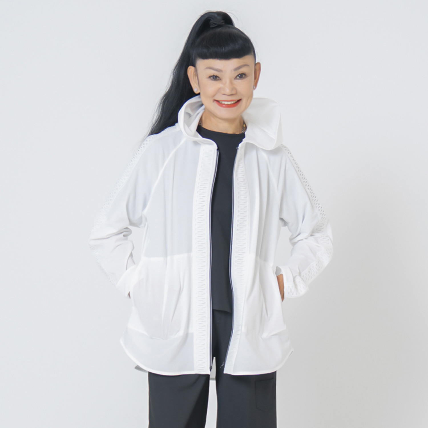 キョウコ　ヒガ ＵＶカット・吸水速乾 サラッと快適 レースアクセント フーディーオーバーシャツ