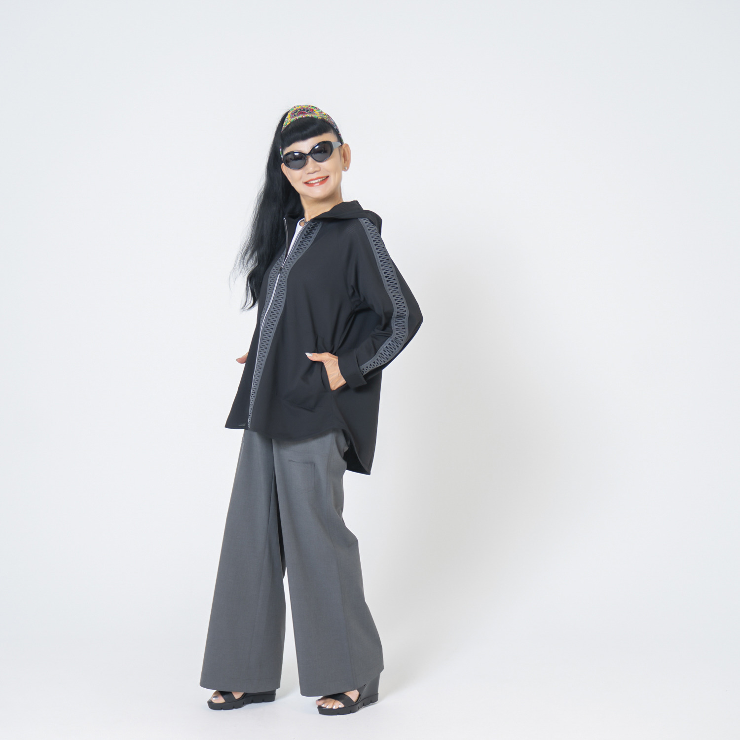 キョウコ　ヒガ ＵＶカット・吸水速乾 サラッと快適 レースアクセント フーディーオーバーシャツ