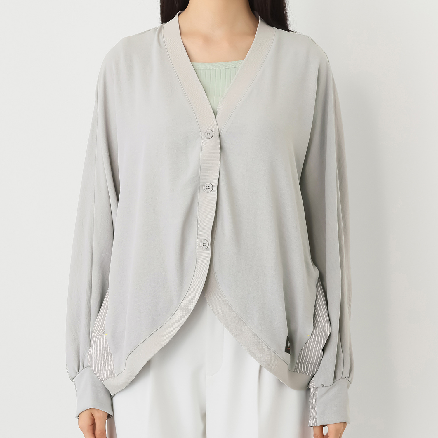 イクシーズ ヴィンテージワッシャー ドッキングカーディガン