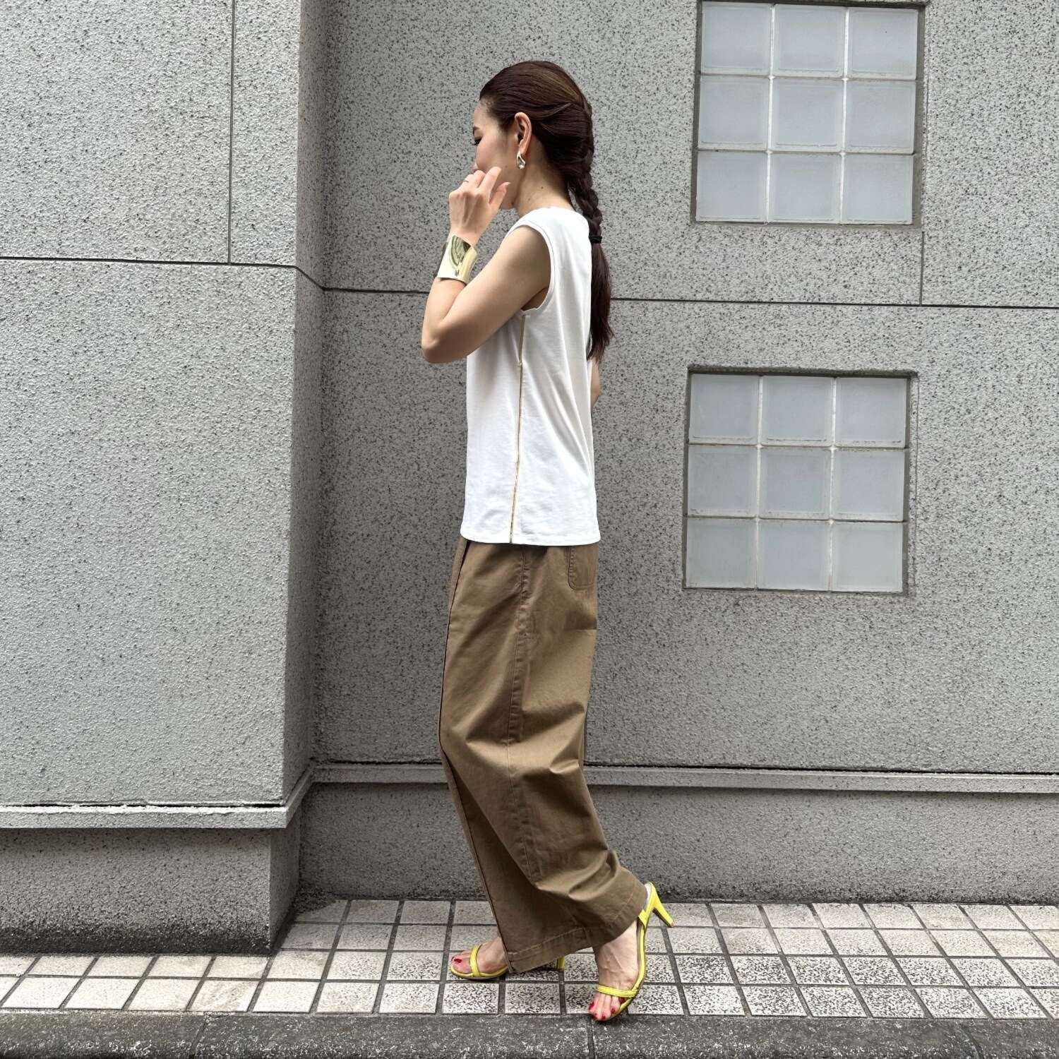 タマミ　ワタナベ サイドアクセント プルオーバー “コメットテール”