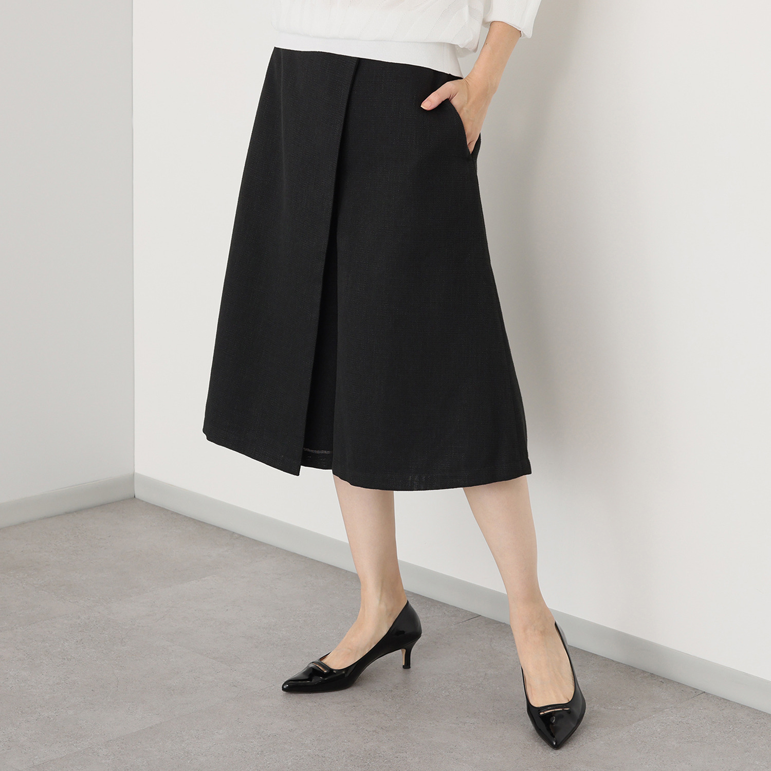 タマミ　ワタナベ ラップスカート風 キュロットパンツ “ルジール”