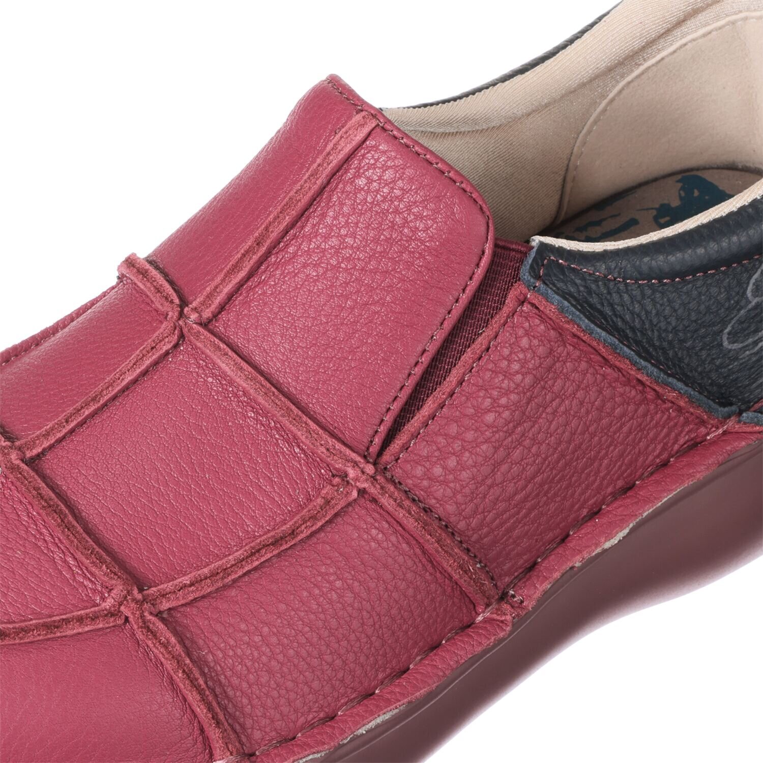 エスタシオン ショップチャンネル デビュー１０周年！ 牛革シュリンク型押し 切替軽量スリッポン