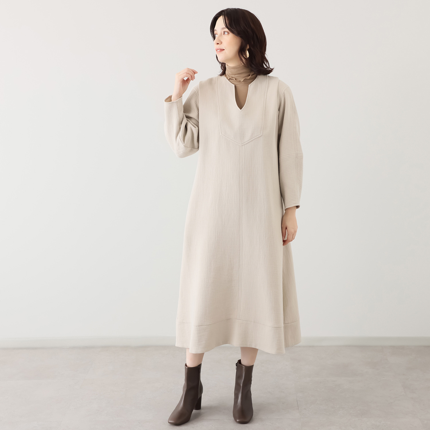 ヘ・エラ 大人美人 コットン１００％ コクーンシルエット ワンピース