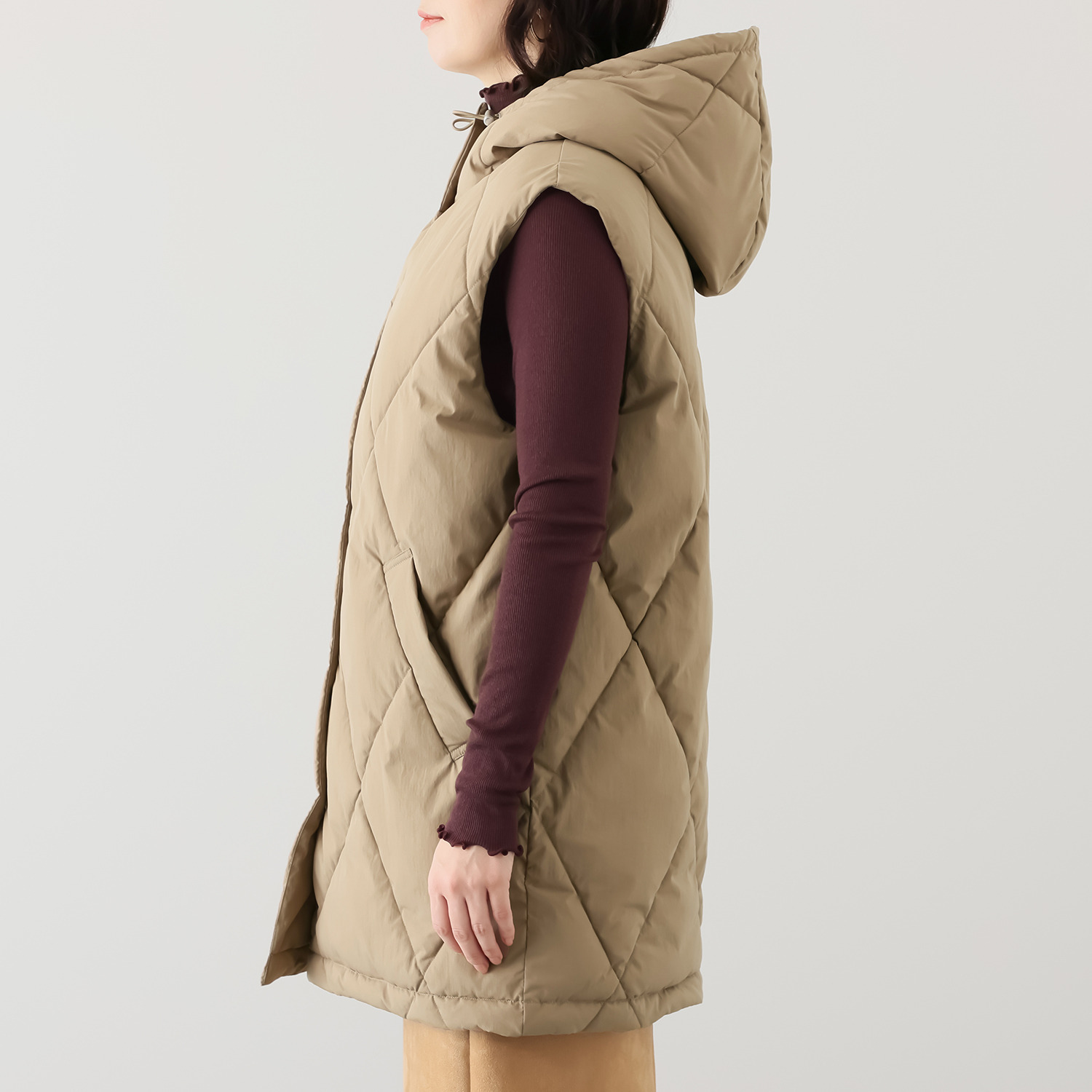 ヘ・エラ はっ水 大人美人 フード付粒わたベスト