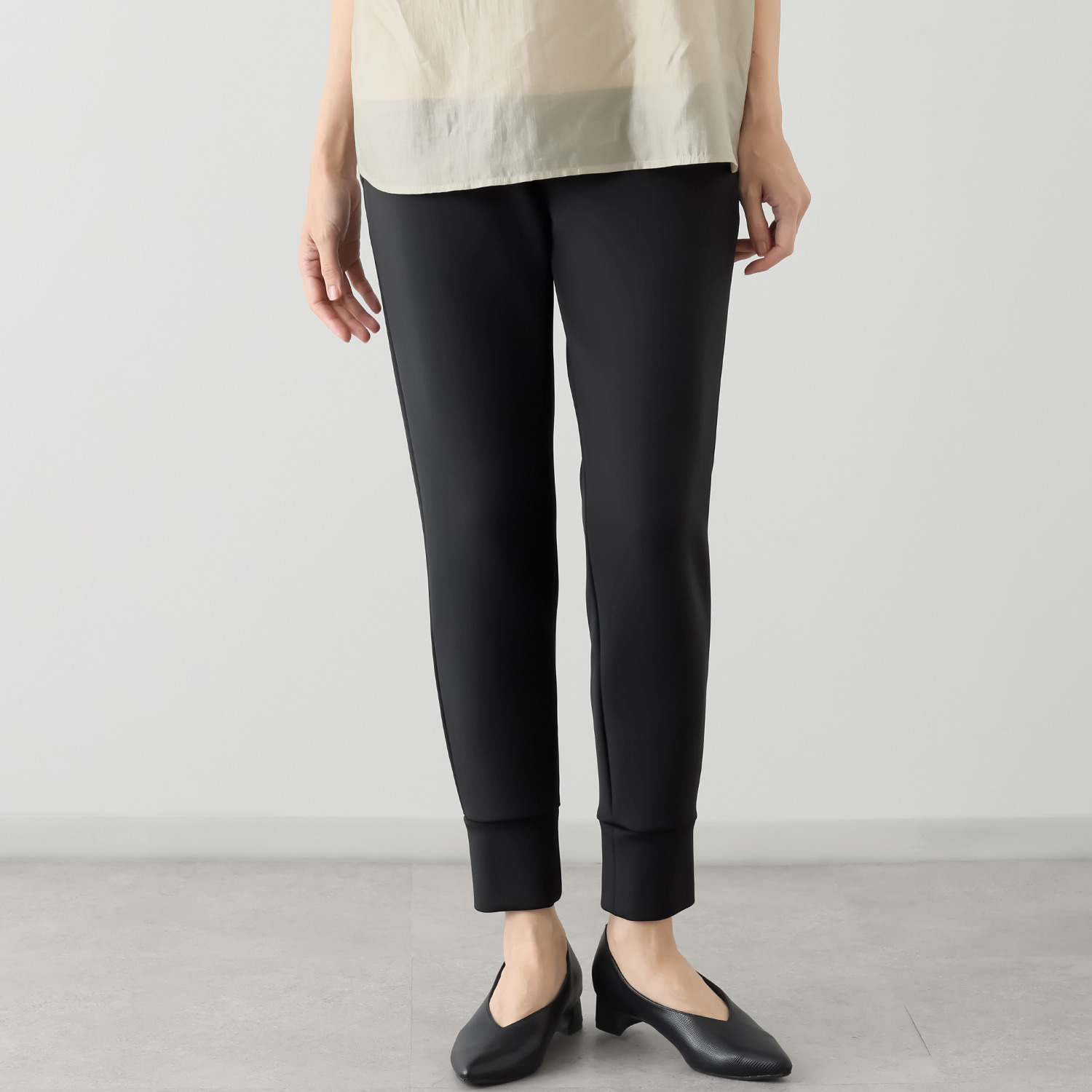 ピーツー ＵＶカット キルチナ（Ｒ）× エアロカプセル ダブルフェイス構造 ジョガーパンツ