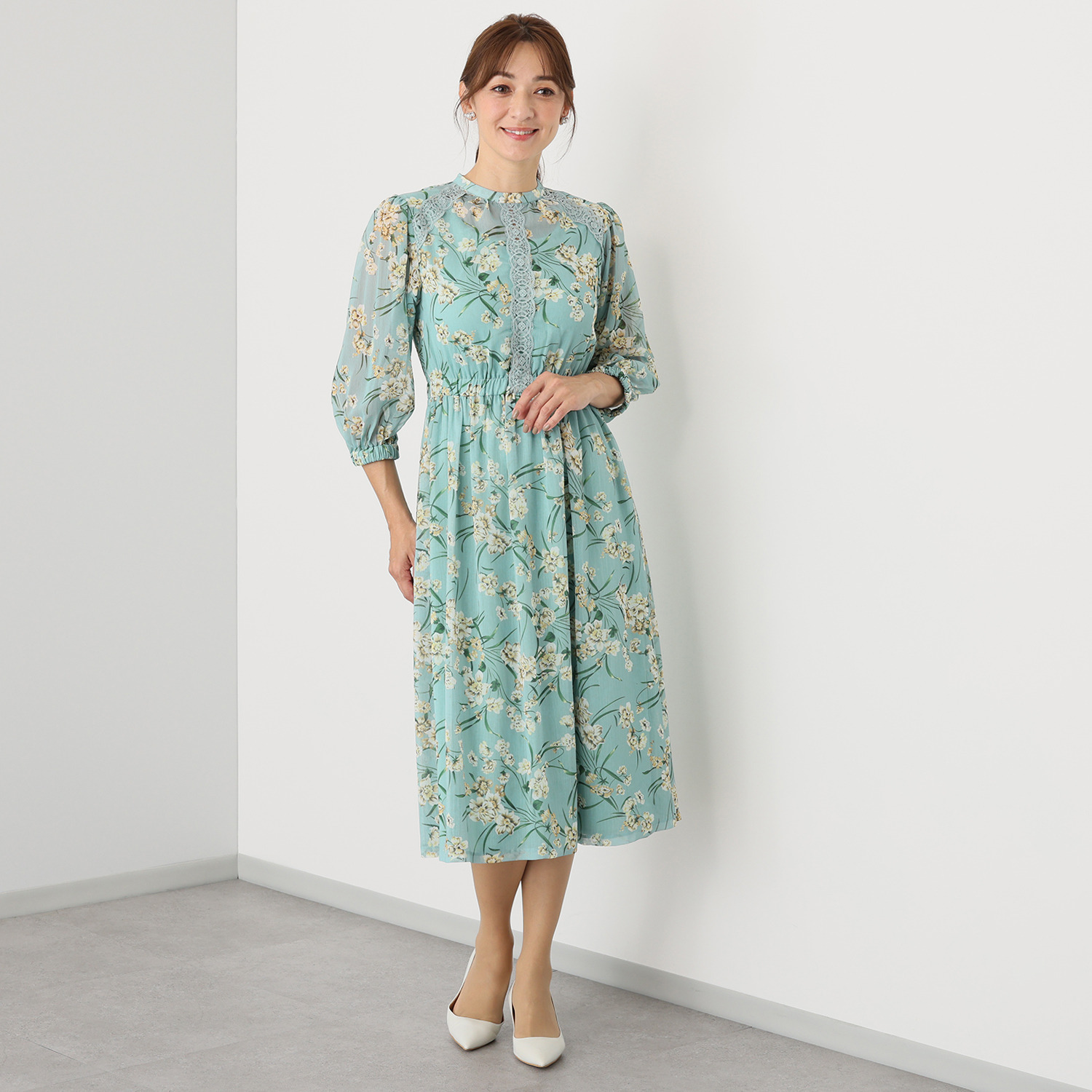 クリス・セリーン フラワープリント レーステープアクセント 楊柳シフォンワンピース