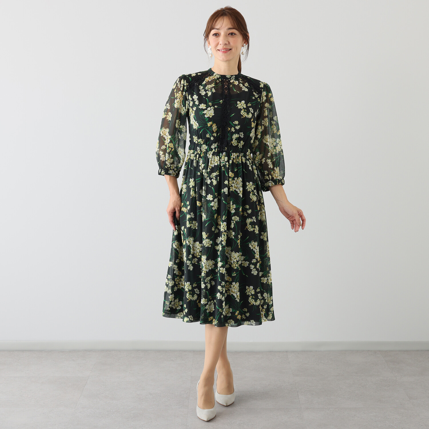 クリス・セリーン フラワープリント レーステープアクセント 楊柳シフォンワンピース