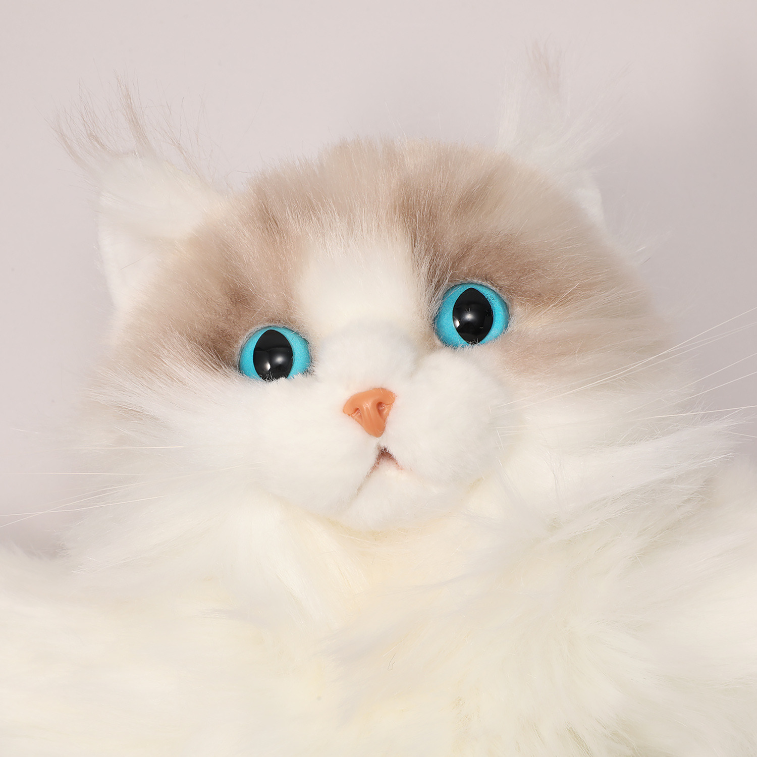 一緒にお出かけしよう！ 猫のぬいぐるみの バックパック