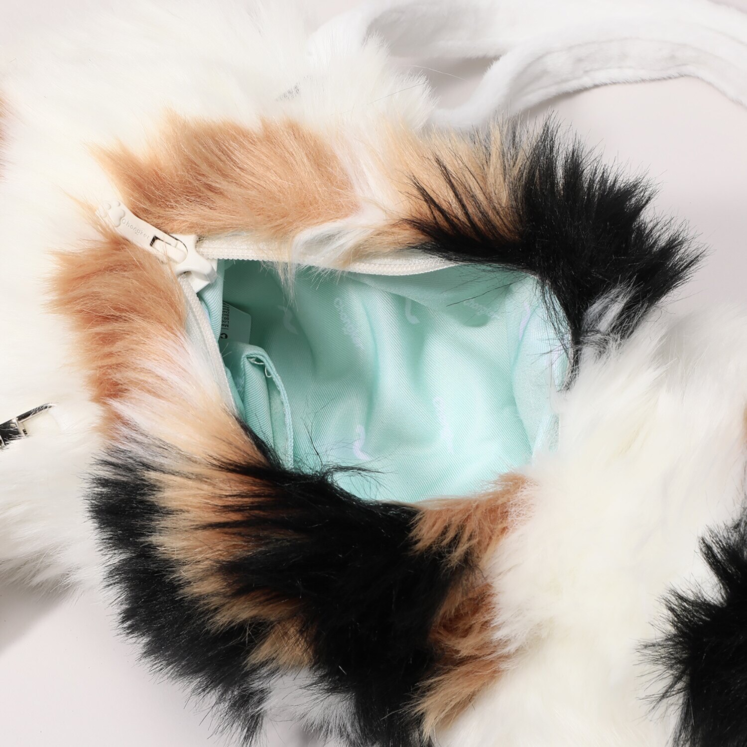 一緒にお出かけしよう！ 猫のぬいぐるみの バックパック