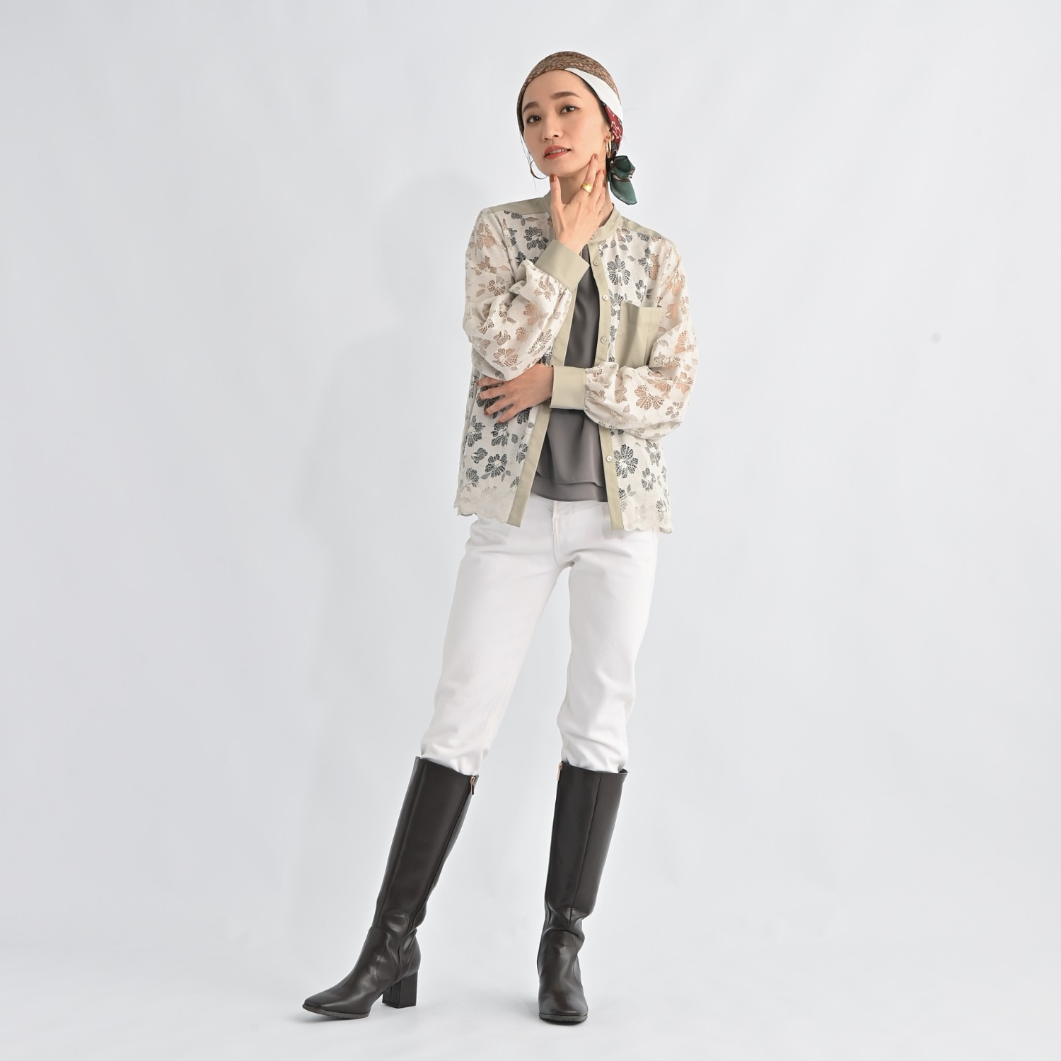 ＢＯＵＮＣＹ　ＢＯＮＤ シャツスタイルを新鮮に！ 華やかラッセルレース スタンドネックシャツ