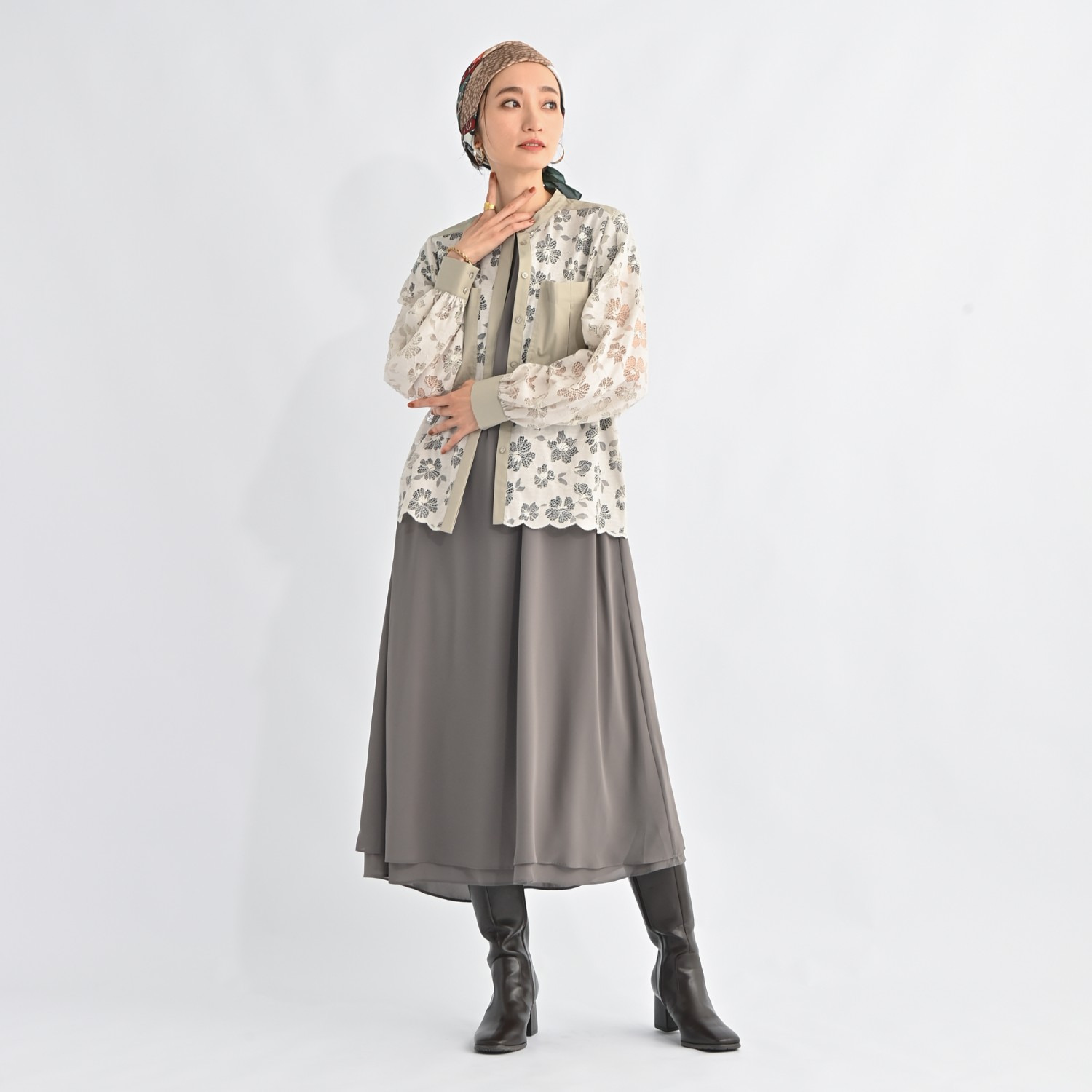 ＢＯＵＮＣＹ　ＢＯＮＤ シャツスタイルを新鮮に！ 華やかラッセルレース スタンドネックシャツ