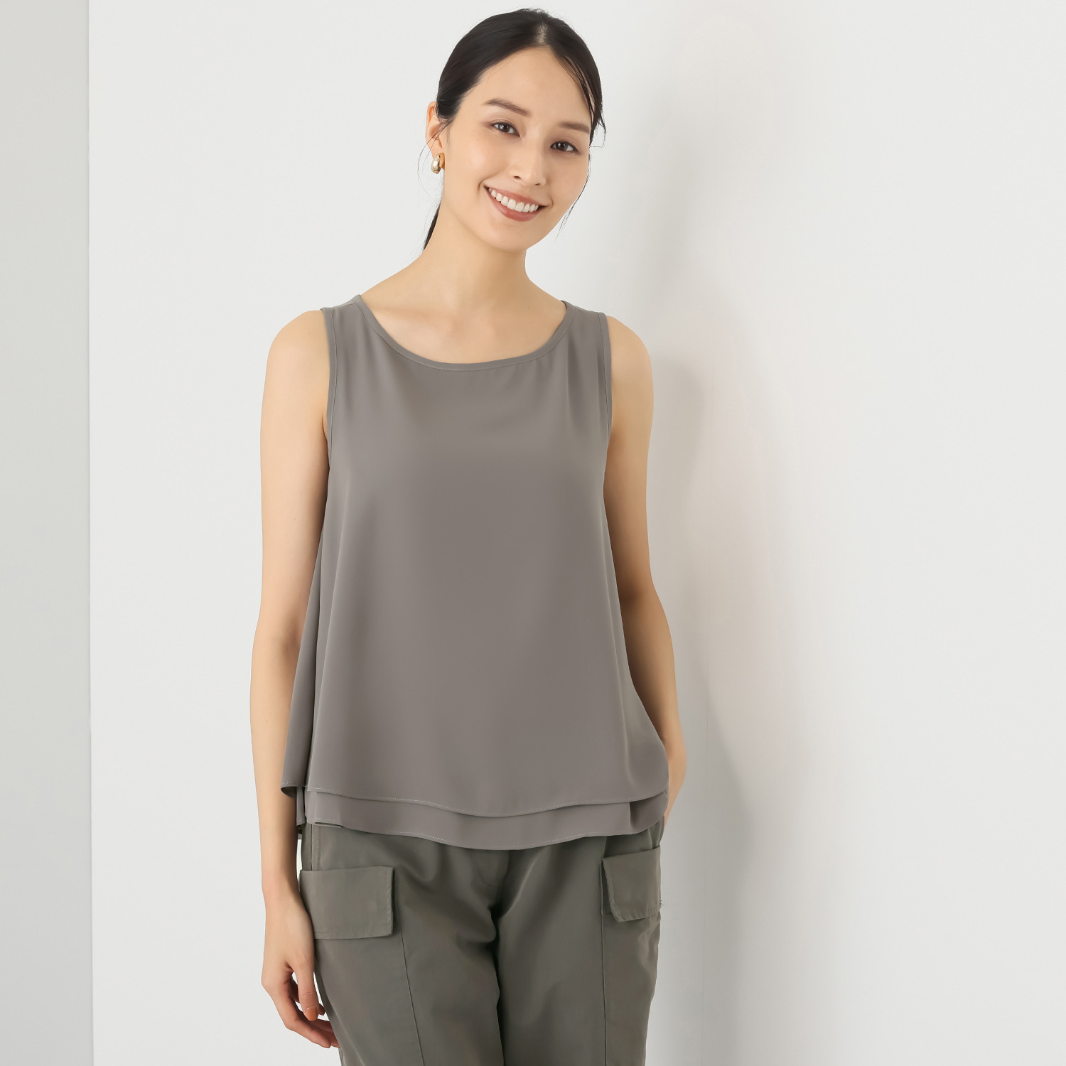 ＢＯＵＮＣＹ　ＢＯＮＤ 着回し力抜群 ダブルレイヤード とろみシフォン フレアーデザイン ノースリーブプルオーバー