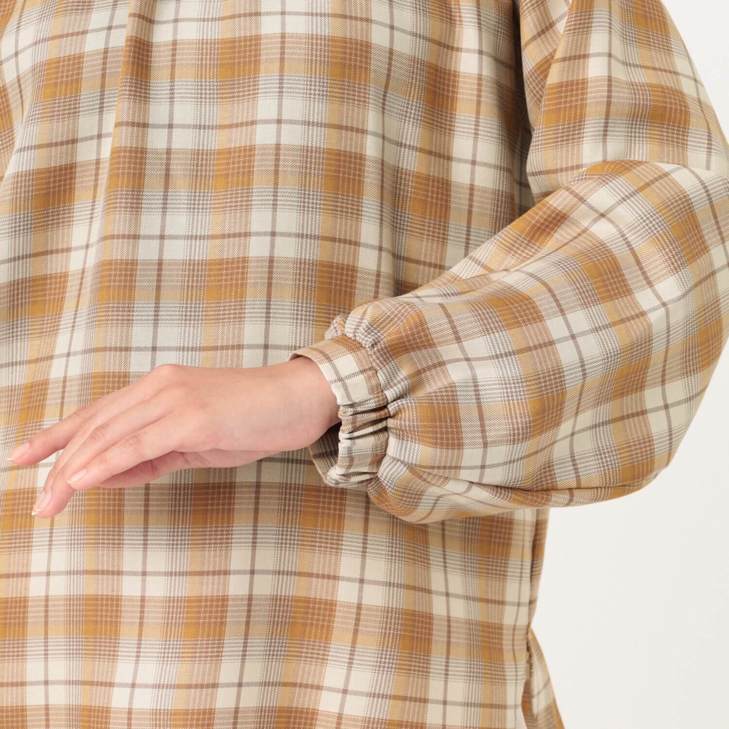 イフェメル／ ダブルフェーストーキョー 日本製 ハイネック ゴムギャザー チェックブラウス